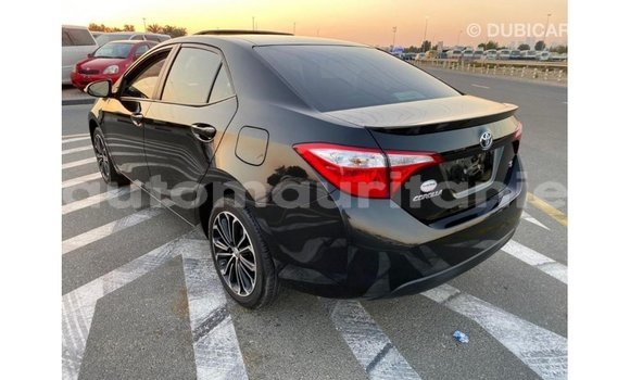 Acheter Import Voiture Toyota Corolla Noir à Import - Dubai, Adrar Acheter Import Voiture Toyota Corolla Noir à Import - Dubai, Adrar