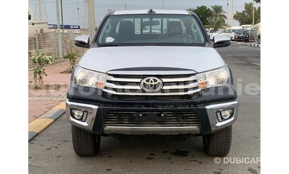 Acheter Import Voiture Toyota Hilux Noir à Import - Dubai, Adrar Acheter Import Voiture Toyota Hilux Noir à Import - Dubai, Adrar