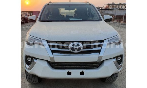 Buy Import Toyota Fortuner White Car in Import - Dubai in Adrar Buy Import Toyota Fortuner White Car in Import - Dubai in Adrar