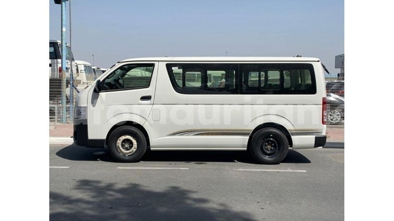 Big with watermark toyota hiace adrar import dubai 3063