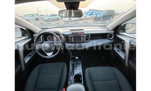 Acheter Import Utilitaire Toyota HiAce Autre à Import - Dubai, Adrar Acheter Import Utilitaire Toyota HiAce Autre à Import - Dubai, Adrar