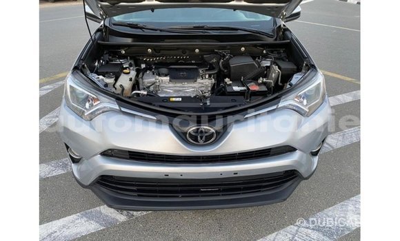 Acheter Import Utilitaire Toyota HiAce Autre à Import - Dubai, Adrar Acheter Import Utilitaire Toyota HiAce Autre à Import - Dubai, Adrar