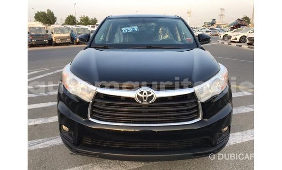 Acheter Import Voiture Toyota Highlander Noir à Import - Dubai, Adrar Acheter Import Voiture Toyota Highlander Noir à Import - Dubai, Adrar