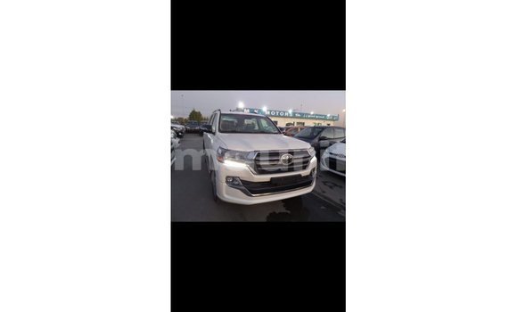 Acheter Import Voiture Toyota Land Cruiser Blanc à Import - Dubai, Adrar Acheter Import Voiture Toyota Land Cruiser Blanc à Import - Dubai, Adrar