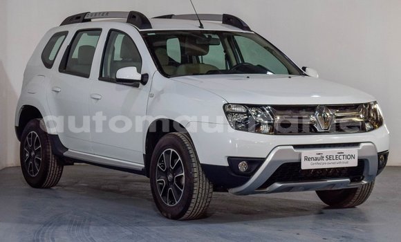 Acheter Import Voiture Renault Duster Blanc à Import - Dubai, Adrar Acheter Import Voiture Renault Duster Blanc à Import - Dubai, Adrar