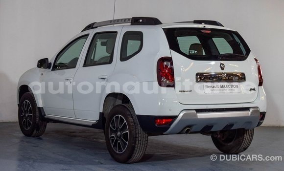 Acheter Import Voiture Renault Duster Blanc à Import - Dubai, Adrar Acheter Import Voiture Renault Duster Blanc à Import - Dubai, Adrar