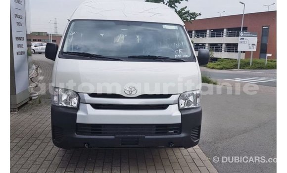 Buy Import Toyota Hiace White Car in Import - Dubai in Adrar Buy Import Toyota Hiace White Car in Import - Dubai in Adrar