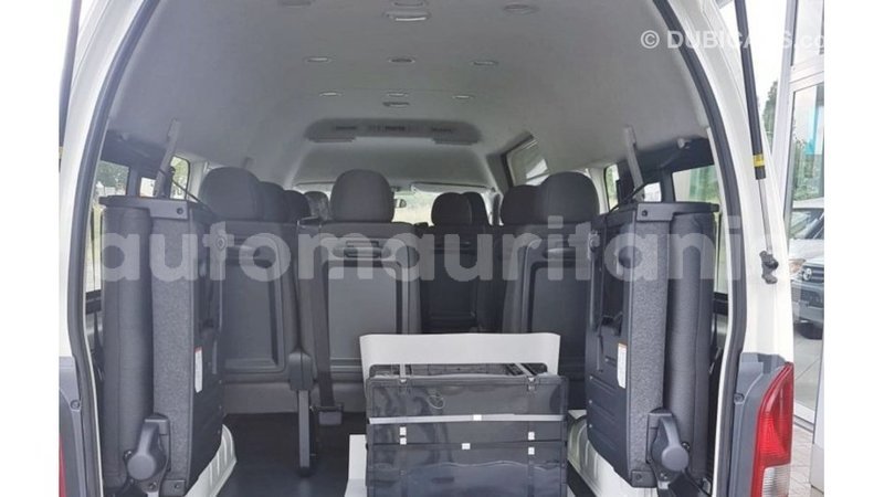 Big with watermark toyota hiace adrar import dubai 3077