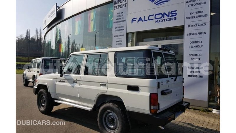 Big with watermark toyota land cruiser adrar import dubai 3078