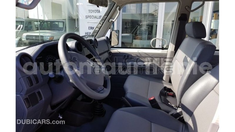 Big with watermark toyota land cruiser adrar import dubai 3078