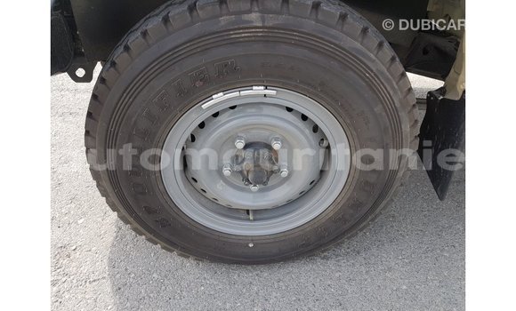 Buy Import Toyota Land Cruiser Beige Car in Import - Dubai in Adrar Buy Import Toyota Land Cruiser Beige Car in Import - Dubai in Adrar