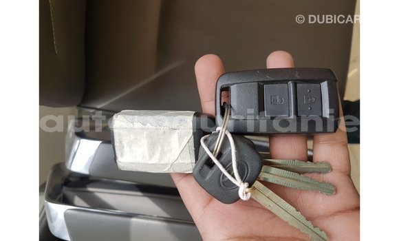 Buy Import Toyota Land Cruiser Beige Car in Import - Dubai in Adrar Buy Import Toyota Land Cruiser Beige Car in Import - Dubai in Adrar