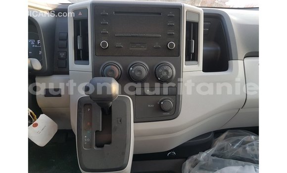 Acheter Import Voiture Toyota Hiace Blanc à Import - Dubai, Adrar Acheter Import Voiture Toyota Hiace Blanc à Import - Dubai, Adrar