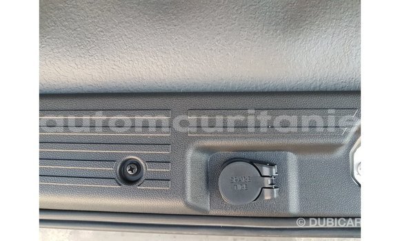 Acheter Import Voiture Toyota Hiace Blanc à Import - Dubai, Adrar Acheter Import Voiture Toyota Hiace Blanc à Import - Dubai, Adrar