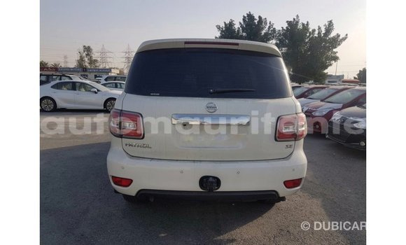 Acheter Import Voiture Nissan Patrol Blanc à Import - Dubai, Adrar Acheter Import Voiture Nissan Patrol Blanc à Import - Dubai, Adrar