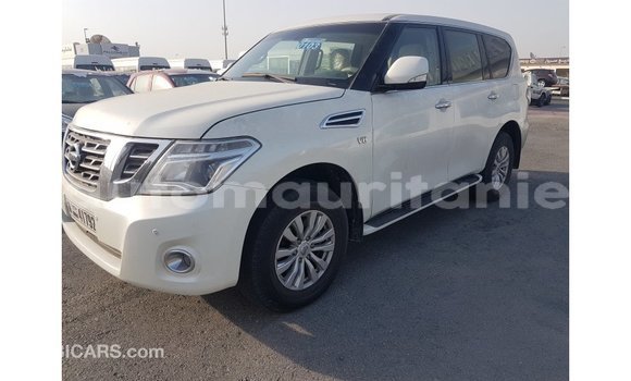Acheter Import Voiture Nissan Patrol Blanc à Import - Dubai, Adrar Acheter Import Voiture Nissan Patrol Blanc à Import - Dubai, Adrar