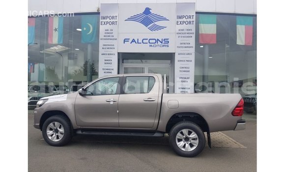 Buy Import Toyota Hilux Other Car in Import - Dubai in Adrar Buy Import Toyota Hilux Other Car in Import - Dubai in Adrar