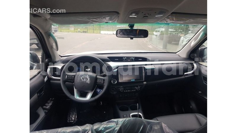 Big with watermark toyota hilux adrar import dubai 3108