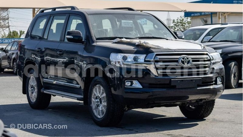 Big with watermark toyota land cruiser adrar import dubai 3117