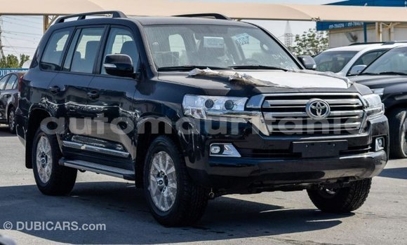 Buy Import Toyota Land Cruiser Black Car in Import - Dubai in Adrar Buy Import Toyota Land Cruiser Black Car in Import - Dubai in Adrar
