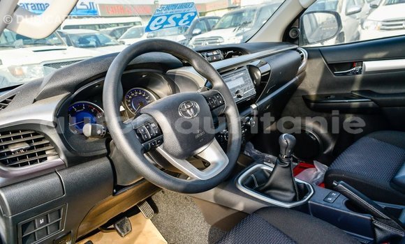 Acheter Import Voiture Toyota Hilux Autre à Import - Dubai, Adrar Acheter Import Voiture Toyota Hilux Autre à Import - Dubai, Adrar