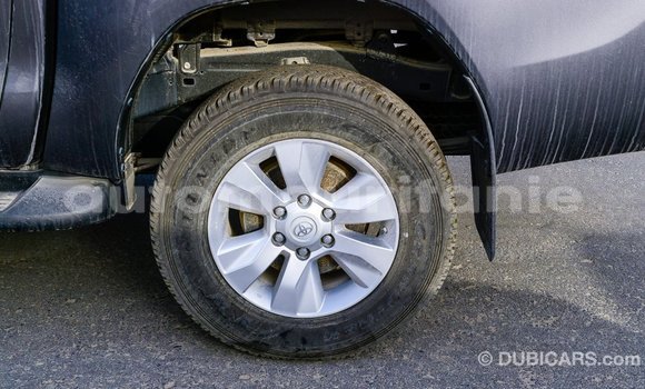 Acheter Import Voiture Toyota Hilux Autre à Import - Dubai, Adrar Acheter Import Voiture Toyota Hilux Autre à Import - Dubai, Adrar