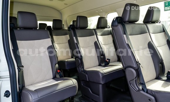 Buy Import Toyota Hiace White Car in Import - Dubai in Adrar Buy Import Toyota Hiace White Car in Import - Dubai in Adrar