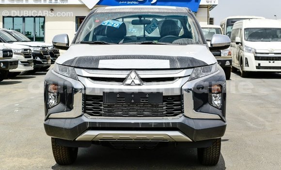 Acheter Import Voiture Mitsubishi L200 Autre à Import - Dubai, Adrar Acheter Import Voiture Mitsubishi L200 Autre à Import - Dubai, Adrar