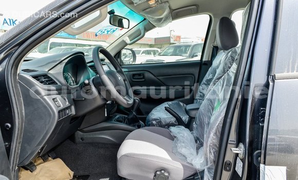 Acheter Import Voiture Mitsubishi L200 Autre à Import - Dubai, Adrar Acheter Import Voiture Mitsubishi L200 Autre à Import - Dubai, Adrar