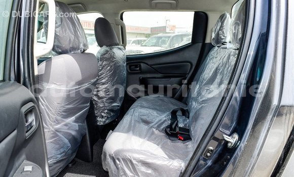 Acheter Import Voiture Mitsubishi L200 Autre à Import - Dubai, Adrar Acheter Import Voiture Mitsubishi L200 Autre à Import - Dubai, Adrar