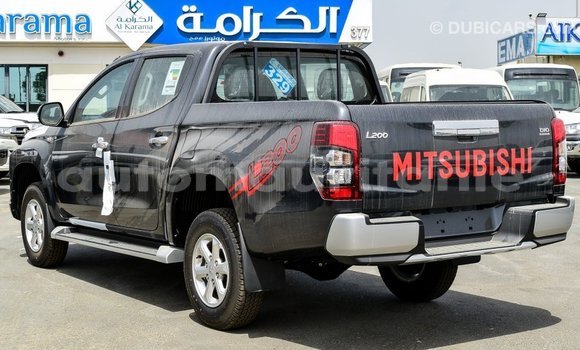 Acheter Import Voiture Mitsubishi L200 Autre à Import - Dubai, Adrar Acheter Import Voiture Mitsubishi L200 Autre à Import - Dubai, Adrar