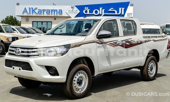 Acheter Import Voiture Toyota Hilux Blanc à Import - Dubai, Adrar Acheter Import Voiture Toyota Hilux Blanc à Import - Dubai, Adrar