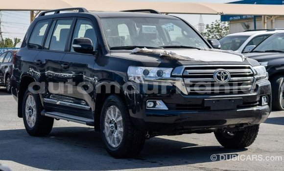 Buy Import Toyota Land Cruiser Black Car in Import - Dubai in Adrar Buy Import Toyota Land Cruiser Black Car in Import - Dubai in Adrar