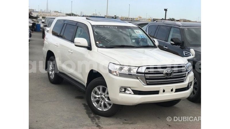 Big with watermark toyota land cruiser adrar import dubai 3130