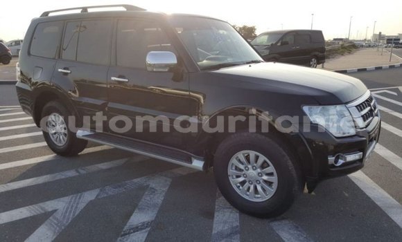 Acheter Import Voiture Mitsubishi Pajero Noir à Import - Dubai, Adrar Acheter Import Voiture Mitsubishi Pajero Noir à Import - Dubai, Adrar