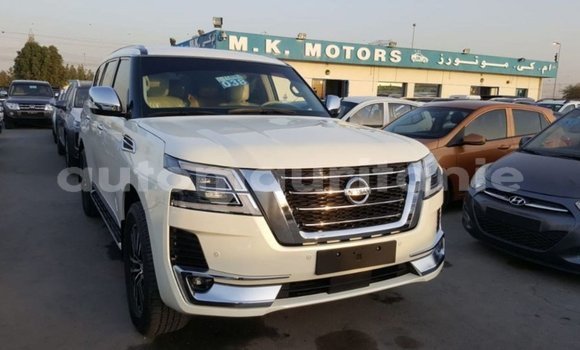 Acheter Import Voiture Nissan Patrol Blanc à Import - Dubai, Adrar Acheter Import Voiture Nissan Patrol Blanc à Import - Dubai, Adrar
