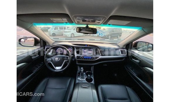 Acheter Import Voiture Toyota Highlander Noir à Import - Dubai, Adrar Acheter Import Voiture Toyota Highlander Noir à Import - Dubai, Adrar