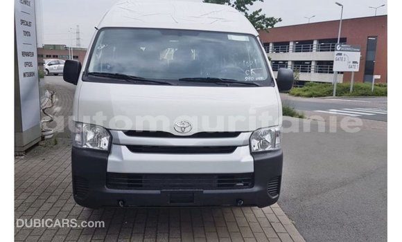 Buy Import Toyota Hiace White Car in Import - Dubai in Adrar Buy Import Toyota Hiace White Car in Import - Dubai in Adrar