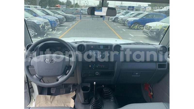 Big with watermark toyota land cruiser adrar import dubai 3145