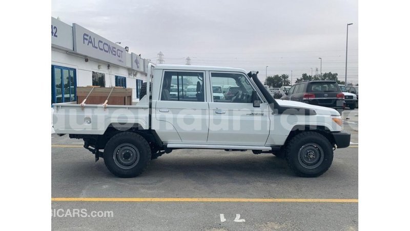 Big with watermark toyota land cruiser adrar import dubai 3145