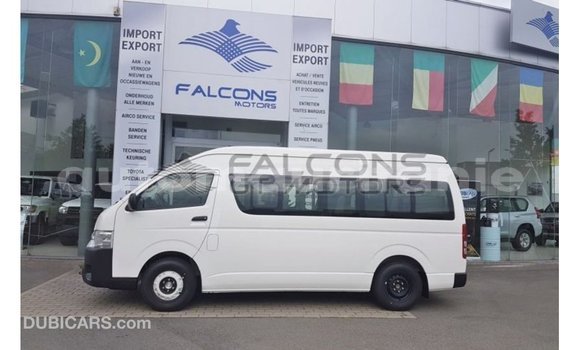 Buy Import Toyota Hiace White Car in Import - Dubai in Adrar Buy Import Toyota Hiace White Car in Import - Dubai in Adrar