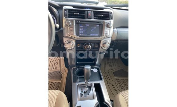 Buy Import Toyota HiAce White Truck in Import - Dubai in Adrar Buy Import Toyota HiAce White Truck in Import - Dubai in Adrar