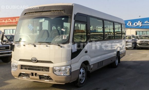 Acheter Import Voiture Toyota Coaster Blanc à Import - Dubai, Adrar Acheter Import Voiture Toyota Coaster Blanc à Import - Dubai, Adrar