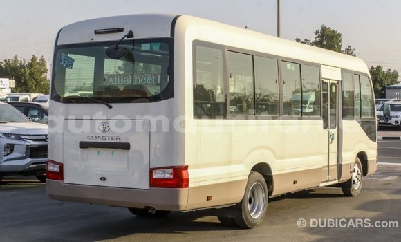Acheter Import Voiture Toyota Coaster Blanc à Import - Dubai, Adrar Acheter Import Voiture Toyota Coaster Blanc à Import - Dubai, Adrar