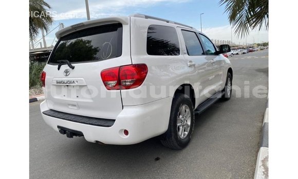 Buy Import Toyota Sequoia White Car in Import - Dubai in Adrar Buy Import Toyota Sequoia White Car in Import - Dubai in Adrar