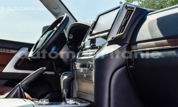 Buy Import Toyota Land Cruiser Black Car in Import - Dubai in Adrar Buy Import Toyota Land Cruiser Black Car in Import - Dubai in Adrar