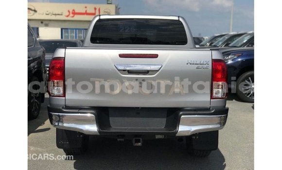Acheter Import Voiture Toyota Hilux Autre à Import - Dubai, Adrar Acheter Import Voiture Toyota Hilux Autre à Import - Dubai, Adrar