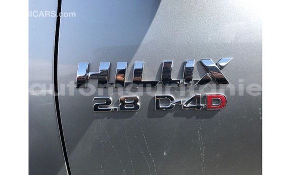 Acheter Import Voiture Toyota Hilux Autre à Import - Dubai, Adrar Acheter Import Voiture Toyota Hilux Autre à Import - Dubai, Adrar