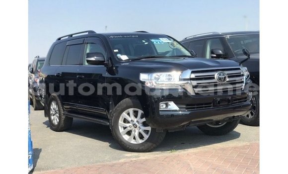 Acheter Import Voiture Toyota Land Cruiser Noir à Import - Dubai, Adrar Acheter Import Voiture Toyota Land Cruiser Noir à Import - Dubai, Adrar
