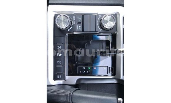 Acheter Import Voiture Toyota Land Cruiser Noir à Import - Dubai, Adrar Acheter Import Voiture Toyota Land Cruiser Noir à Import - Dubai, Adrar